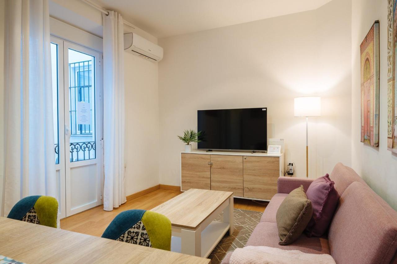 Apartamento Exclusivo Junto A La Catedral De Sevilla Bagian luar foto